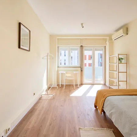 Δωμάτια σε οικογενειακή κατοικία Sunny Balcony - Marques De Pombal *